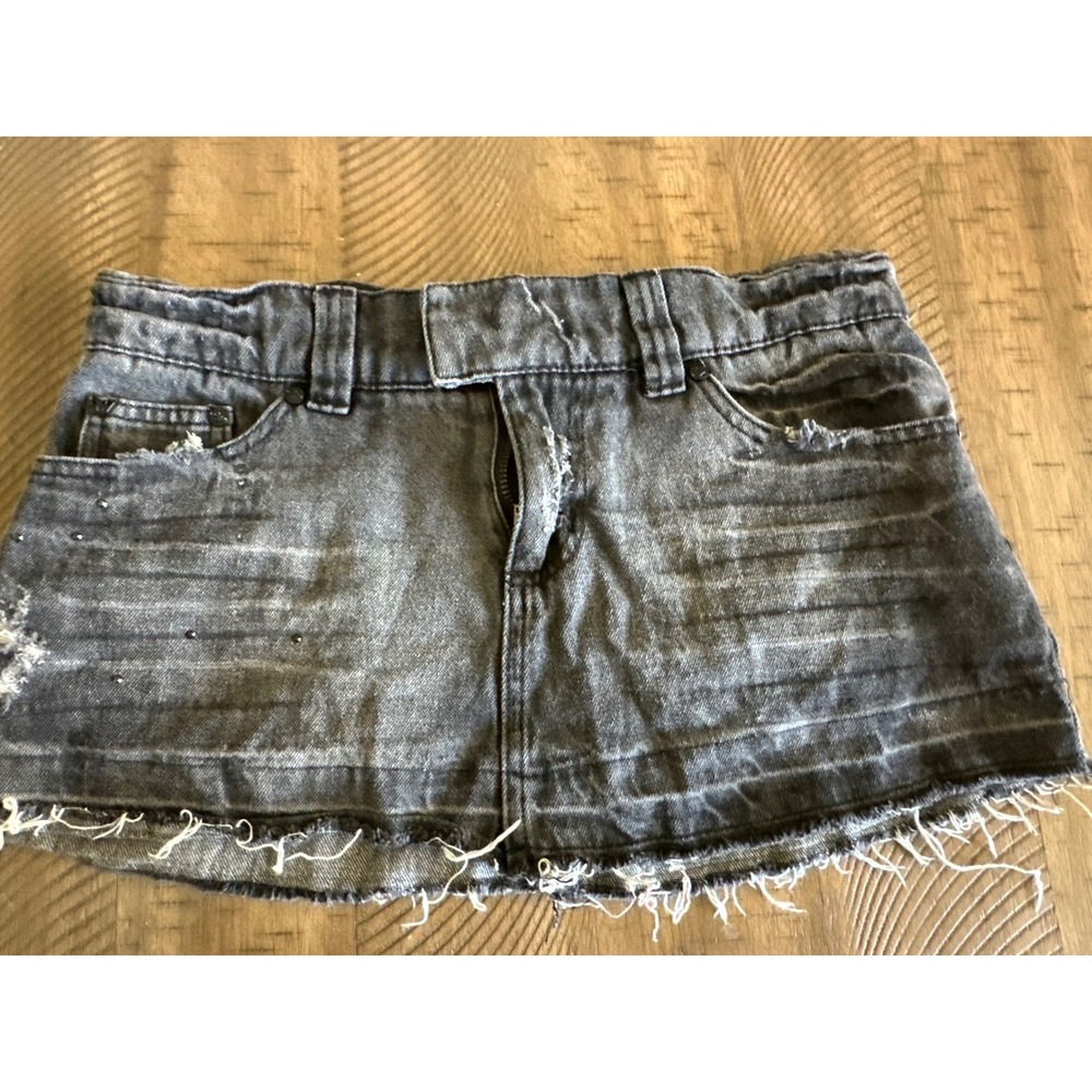 VINTAGE Y2K Duchesse Jeans Limited Edition Micro Mini Skirt – Gray Distressed